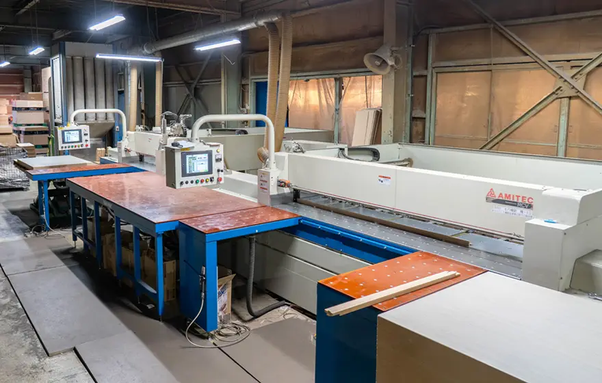 ランニングソー 2台連結型（アミテック）